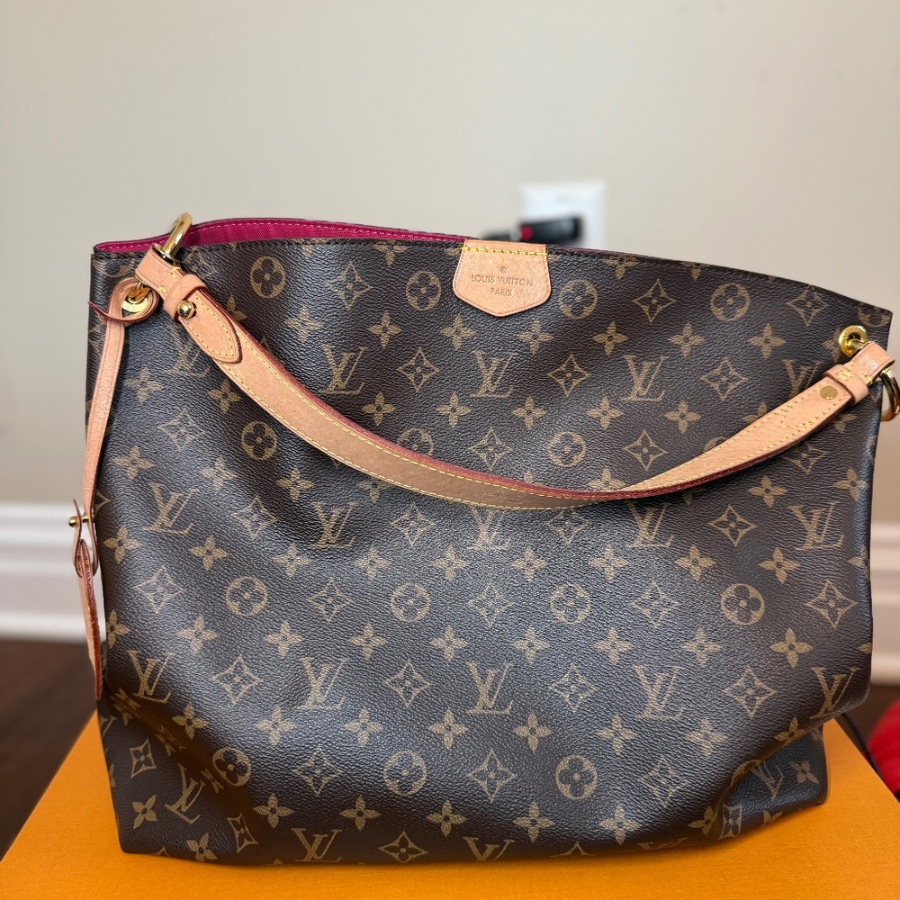 Louis Vuitton Graceful MM Monogram
